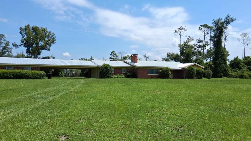 3 bedroom Detached at 507 Plantation Road, Glenridge, Perry — photo 5
