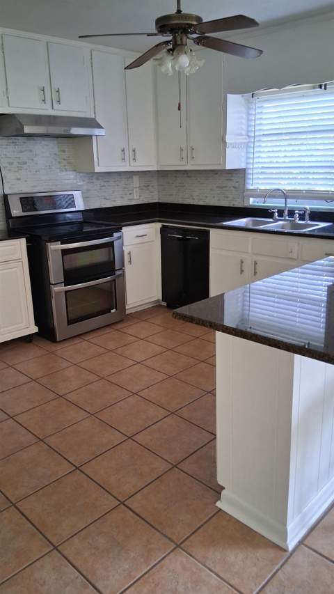 507 Plantation Road, Perry FL - photo 9 of 33