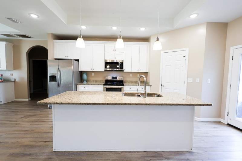 4 bedroom Detached at 94 hayward Dupont Road, Hayward Dupont Subdivision, Midway — photo 4
