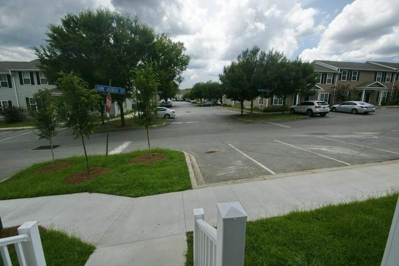 3 bedroom Condominium at 1943 Ann Arbor Avenue, University Green, Tallahassee — photo 4