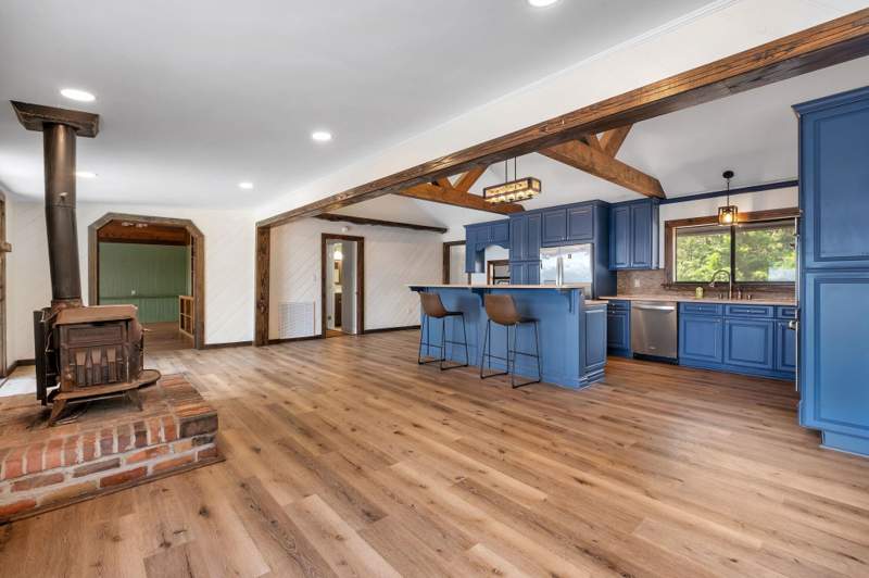 4 bedroom Detached at 340 Talquin Avenue, Lake Talquin Camp, Quincy — photo 5