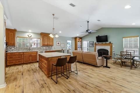 210 Planters Circle, Quincy FL - photo 6 of 60