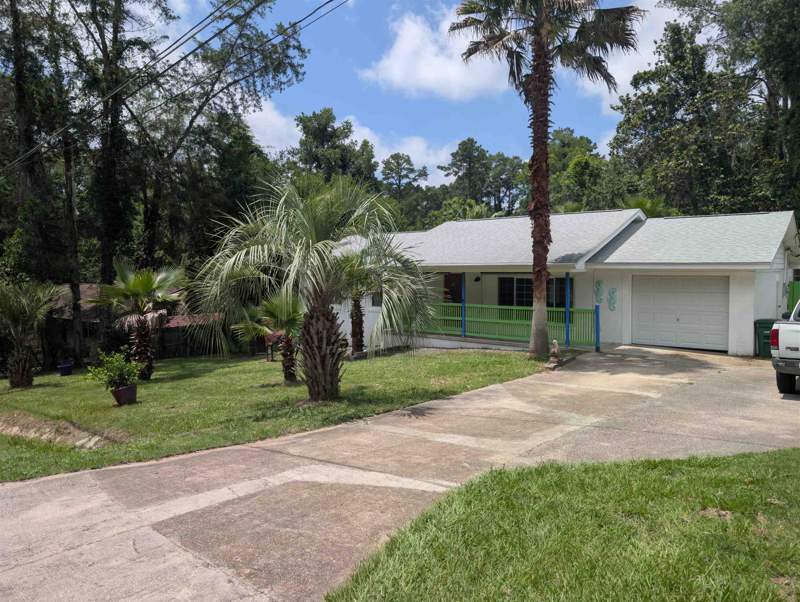 3 bedroom Detached at 2518 Lawrence Drive, Runnymede, Tallahassee — photo 2