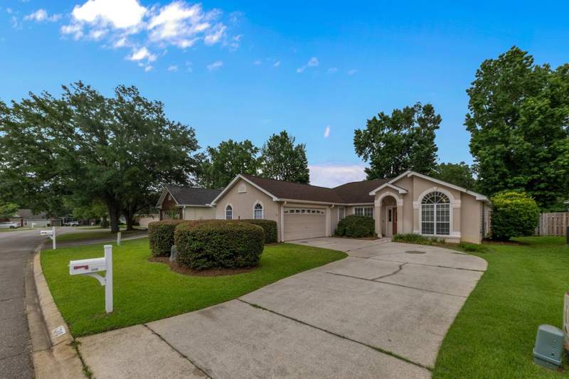 4 bedroom Detached at 1349 Old Village Road, Villages At Maclay, Tallahassee — photo 3