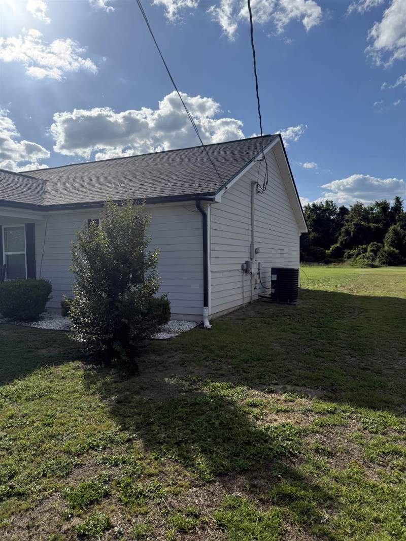 3 bedroom Detached at 1444 Rustling Pines Boulevard, Orion's Point, Midway — photo 4