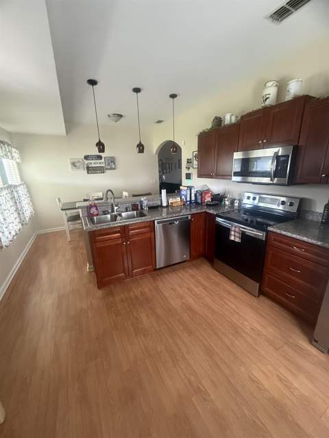 1444 Rustling Pines Boulevard, Midway FL - photo 8 of 17