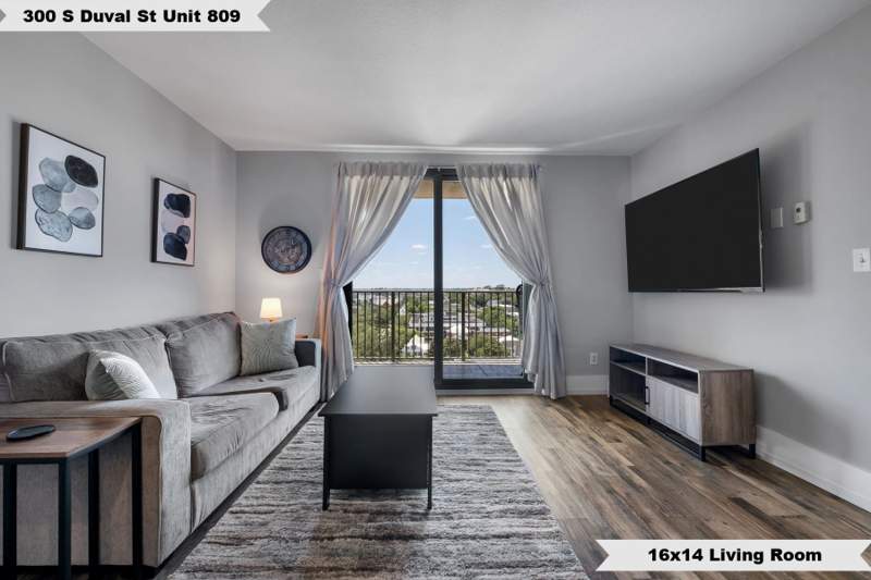 1 bedroom Condominium at 300 S Duval #809 Street, Plaza Tower, Tallahassee — photo 5
