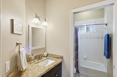 3141 Baringer Hill Drive, Tallahassee FL - photo 21 of 52