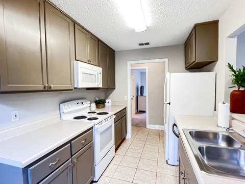 3350 Golden Rain Drive, Tallahassee FL - photo 9 of 18
