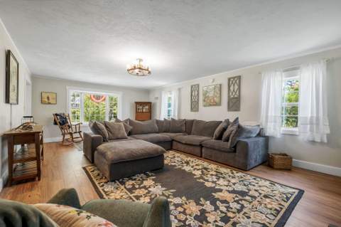 1431 Tung Hill Drive, Tallahassee FL - photo 10 of 37