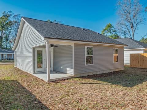 5 Lance Lane, Crawfordville FL - photo 6 of 37