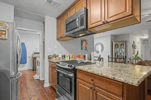 5897 Cypress Circle, Tallahassee FL - photo 18 of 47