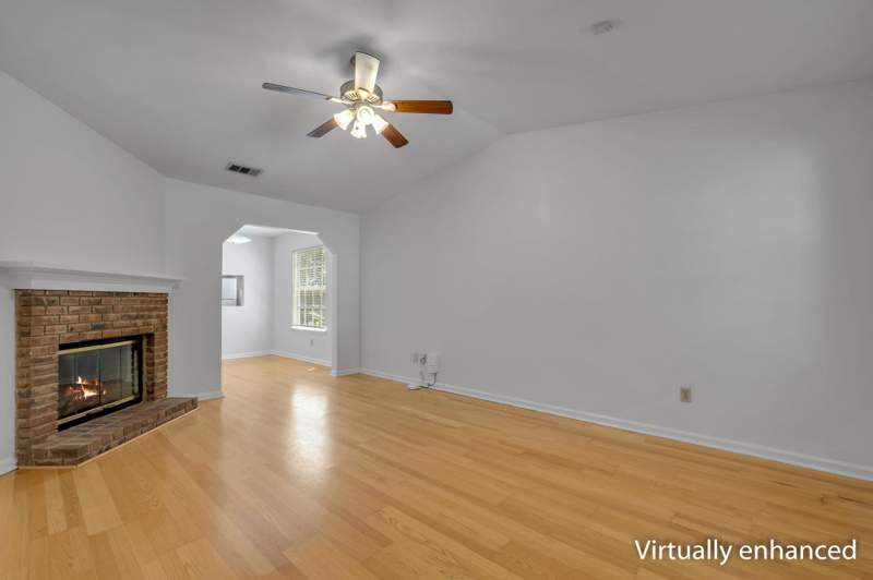 2 bedroom Townhouse at 1151 Copper Creek Court, Copper Creek Unit 2 unrec, Tallahassee — photo 3
