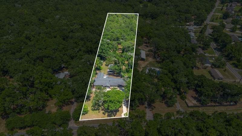 3 bedroom Detached at 5225 Louvinia Drive, Louvinia Woods, Tallahassee — photo 2