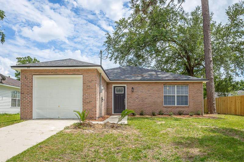 3 bedroom Detached at 23 Nelson Road, Greiners Addition, Crawfordville — photo 2