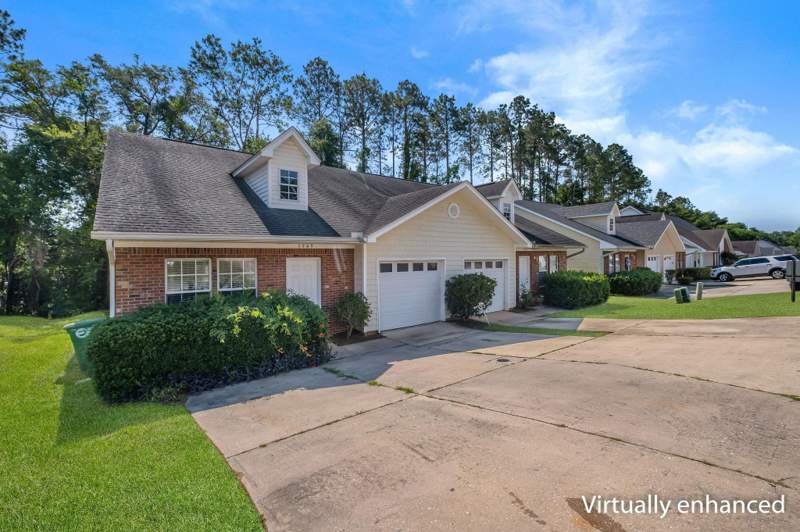 3 bedroom Townhouse at 1949 Nena Hills Drive, Wolf Creek Subdivision, Tallahassee — photo 3