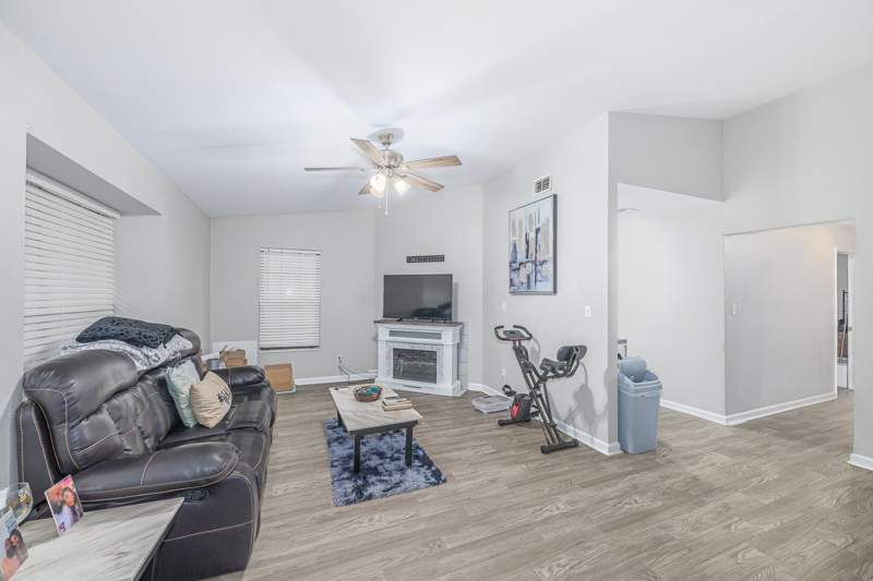 bedroom MultiFamily at 2441 Wren Hollow Drive, Wren Hollow Unrecorded, Tallahassee — photo 4