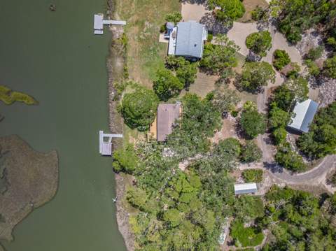 1308 Peninsular Circle, Alligator Point FL - photo 16 of 53