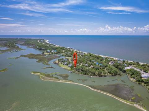 1308 Peninsular Circle, Alligator Point FL - photo 7 of 53