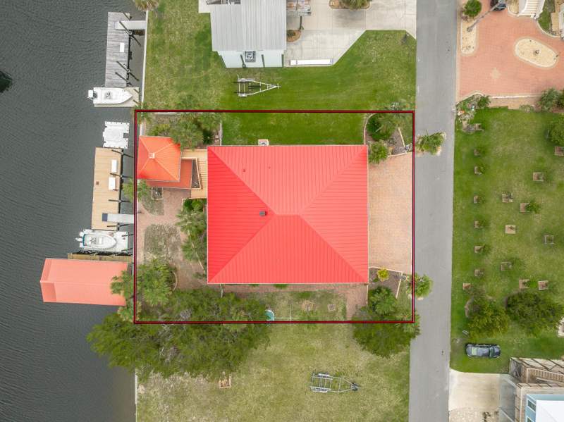4 bedroom Detached at 92 Royster Drive, Shell Point Harbor, Crawfordville — photo 3