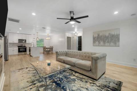 2828 Laris Drive, Tallahassee FL - photo 8 of 33