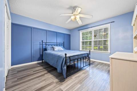135 NE Golden Rain Terrace, Lee FL - photo 19 of 30