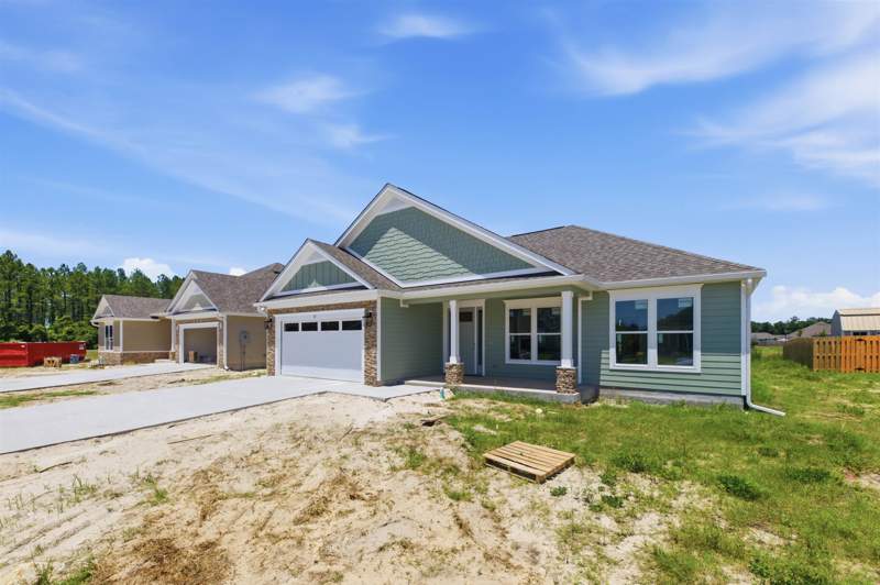 4 bedroom Detached at 87 Springdale Drive, Summerfield, Crawfordville — photo 3
