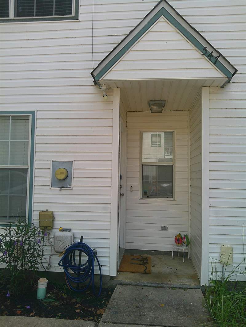 4 bedroom Townhouse at 547 Collinsford Rd. Road, Victory Terrace (Trace) II, Tallahassee — photo 5