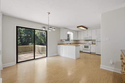 303 Sweetbriar Drive, Tallahassee FL - photo 11 of 34