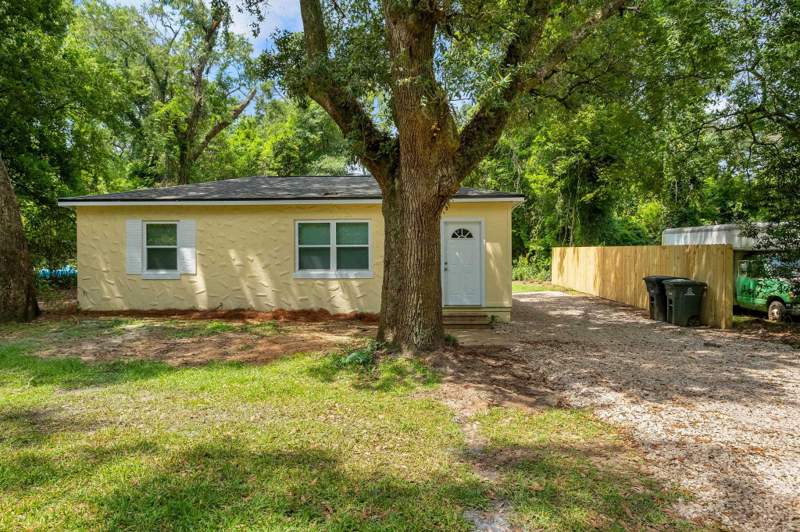 3 bedroom Detached at 3853 Roberts Avenue, Seminole Manor, Tallahassee — photo 3
