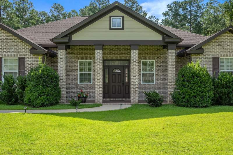 4 bedroom Detached at 115 Oak Grove Lane, Magnolia Forest, Quincy — photo 4