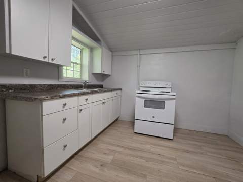 2046 Holmes Street, Tallahassee FL - photo 14 of 48