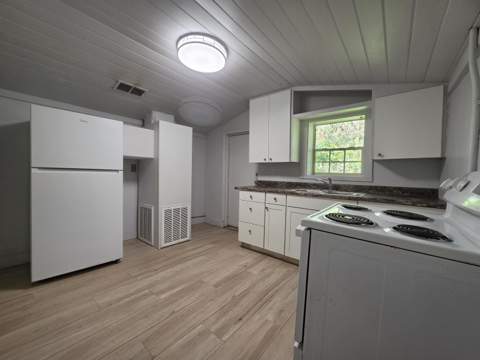 2046 Holmes Street, Tallahassee FL - photo 17 of 48
