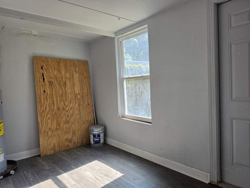 2 bedroom Detached at 2046 Holmes Street, Hutchinson Heights, Tallahassee — photo 5
