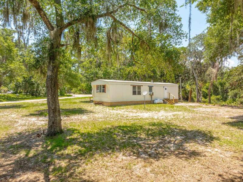 2 bedroom ManufacturedHome at 625 Maple Street, Sun N Sands, Alligator Point — photo 5