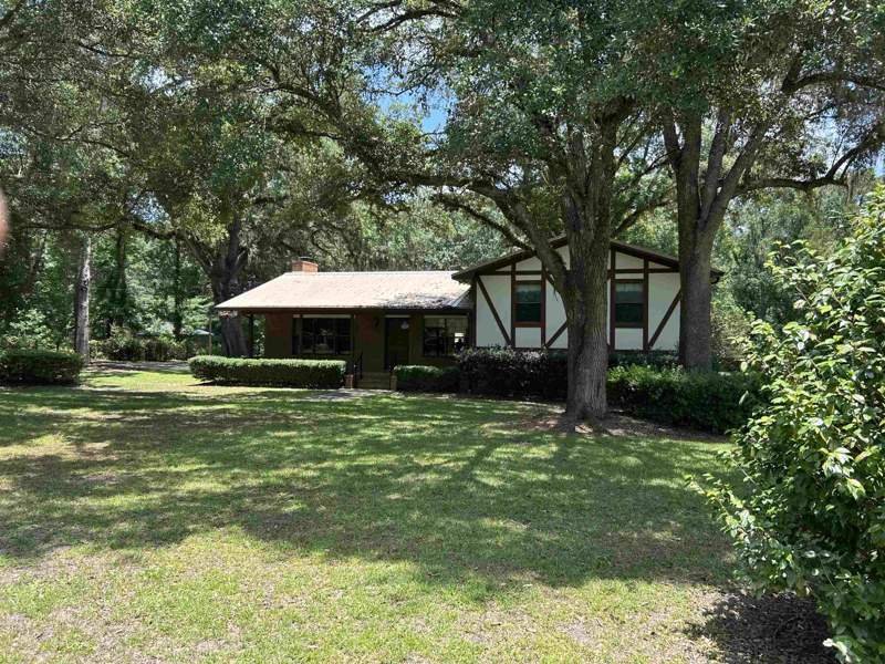 3 bedroom Detached at 596 Champion Oaks Circle, Champion Oaks Estates, Havana — photo 2