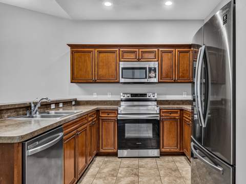 306 Pebble Pointe Court, Tallahassee FL - photo 13 of 47