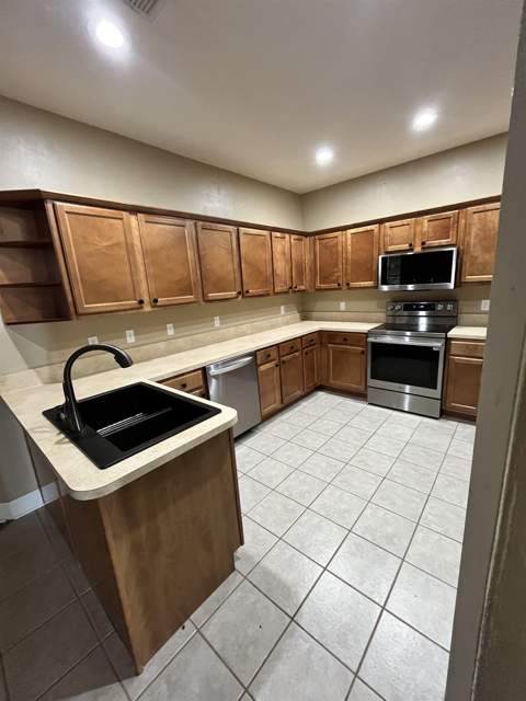 5430 Hampton Hill Circle, Tallahassee FL - photo 17 of 19