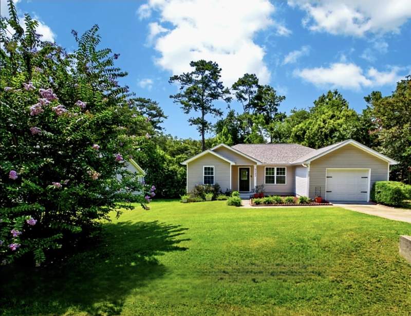3 bedroom Detached at 2122 Longview Drive, Lake Jackson Heights, Tallahassee — photo 4