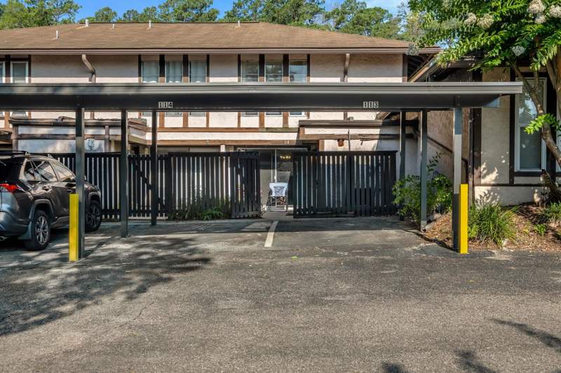 2 bedroom Condominium at 114 Westwood Drive, Westwood Condominiums, Tallahassee — photo 2