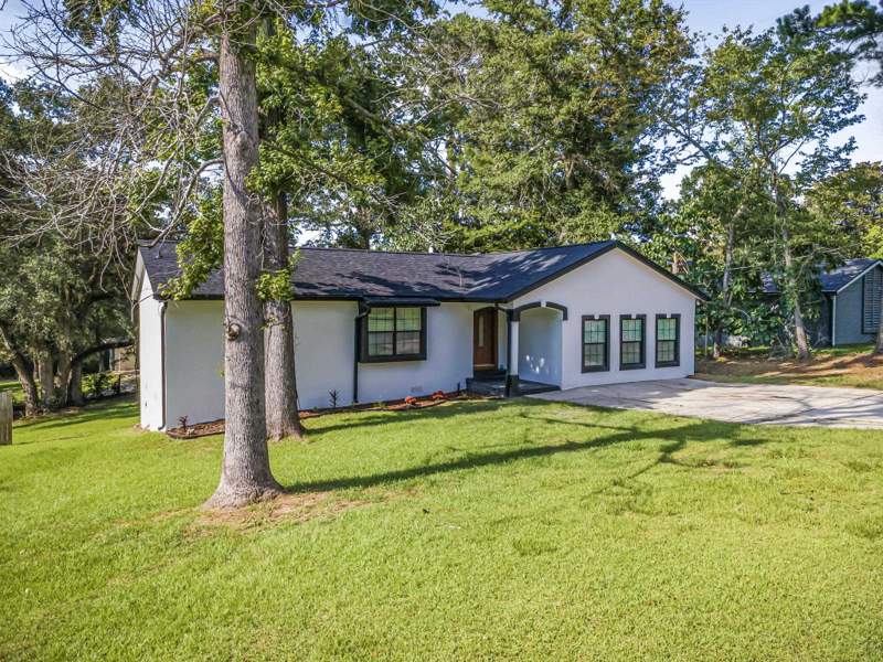 4 bedroom Detached at 236 Timberlane Rd, Lakeshore Estates, Tallahassee — photo 2