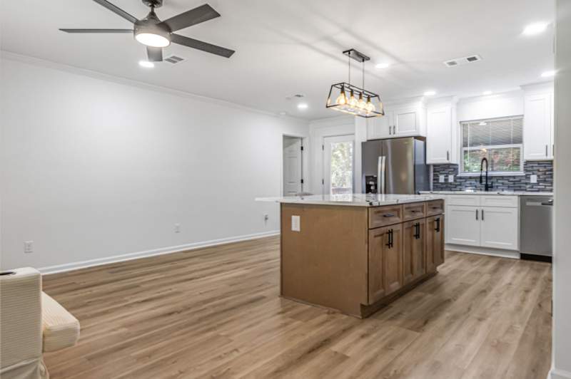 4 bedroom Detached at 236 Timberlane Rd, Lakeshore Estates, Tallahassee — photo 3