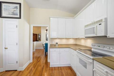 3438 Cameron Chase Dr, Tallahassee FL - photo 16 of 46