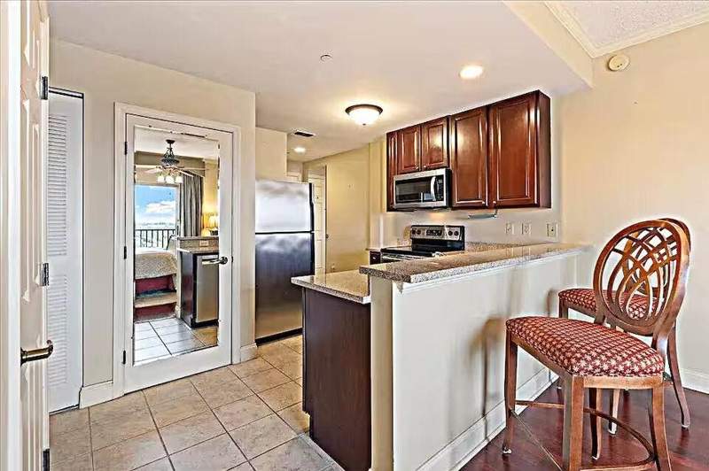 0 bedroom Condominium at 215 W College Avenue, Tallahassee Center Condo, Tallahassee — photo 2