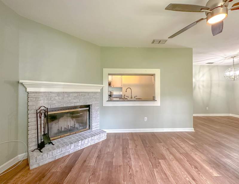 2 bedroom Townhouse at 2011 Gardenbrook Lane, Victory Garden, Tallahassee — photo 5