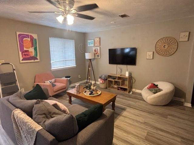 2 bedroom Townhouse at 1319 Airport Drive, The Lakes, Tallahassee — photo 3