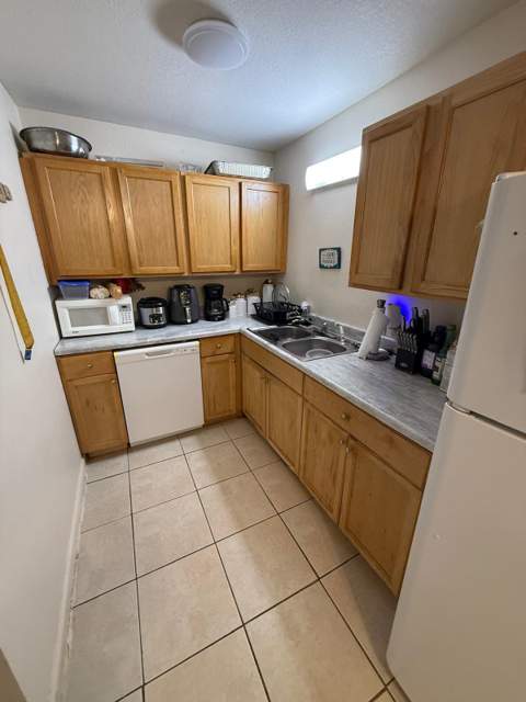 1929 Karen Lane, Tallahassee FL - photo 18 of 35