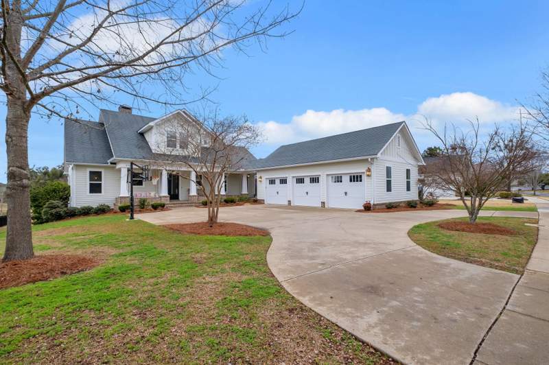 5 bedroom Detached at 3758 Longfellow Road, SouthWood, Tallahassee — photo 2