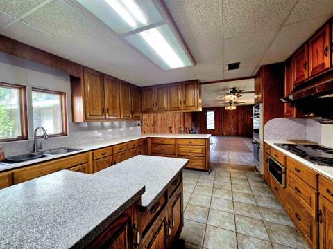 200 E Elm Street, Perry FL - photo 12 of 61