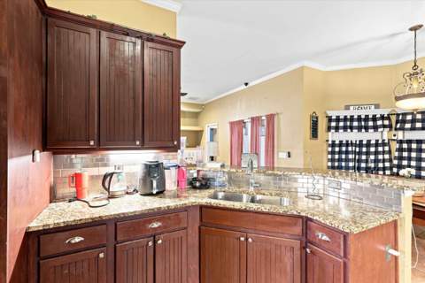 496 Rustling Pines Boulevard, Midway FL - photo 17 of 42